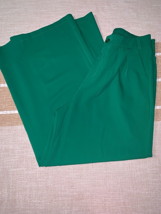 Pants - Vibrant Green Wide-Leg Trousers